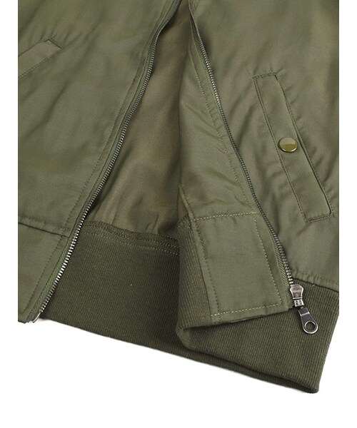 w closet（ダブルクローゼット）の「MA-1ブルゾン（ジャケット/アウター・レディース・カーキ/ブラック・FREE）」の7枚目の写真