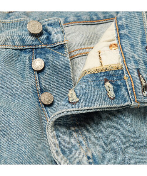 Levi's（リーバイス）の「Levi's 501 CT Jeans 501 CT Slim-Fit Jeans（デニムパンツ・メンズ・Blue・32W 34L/31W 32L/36W 32L/32W 32L/28W 32L/33W 32L/38W 34L/38W 32L/36W 34L/34W 32L/34W 34L/30W 32L）」の2枚目の写真