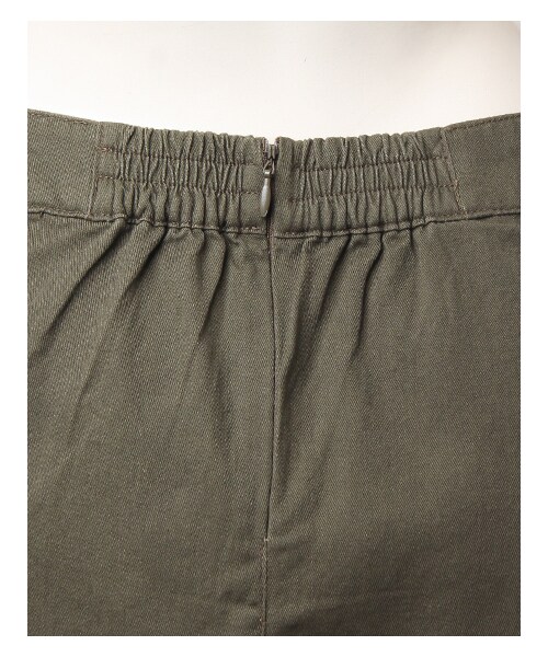 INGNI（イング）の「台形カーゴ／スカート（スカート・レディース・ｵﾌﾎﾜｲﾄ/ｸﾛ/ｶｰｷ・M）」の5枚目の写真