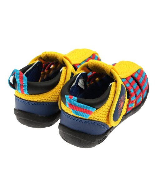 F.O.KIDS(エフオーキッズ)の「IFME サンダル(シューズ・キッズ・ブラック/ブルー/ピンク/イエロー・16/17/18/19/20/21)」の8枚目の写真