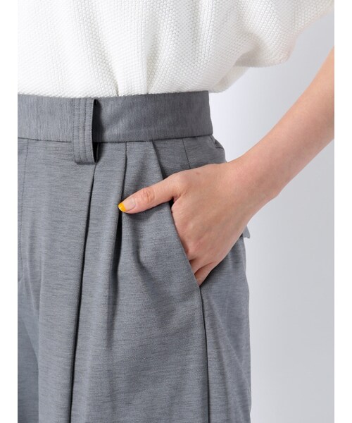 Abahouse Devinette（ドゥヴィネット）の「タックガウチョパンツ【GINGER2015年06月号P.127掲載】（パンツ・レディース・gray/black・1/2）」の8枚目の写真