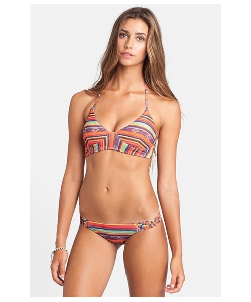 BILLABONG（ビラボン）の「Billabong 'Dominica Daze Tropic' Bikini Bottoms (Juniors)（水着・レディース・Red Multi・Medium/Large/Small）」の4枚目の写真