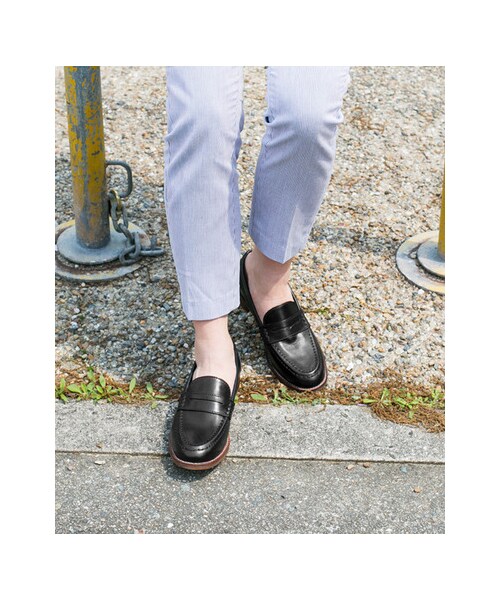 URBAN RESEARCH DOORS(アーバンリサーチドアーズ)の「レザーコインローファー(シューズ・レディース・BROWN/BLACK・36/37/38)」の4枚目の写真