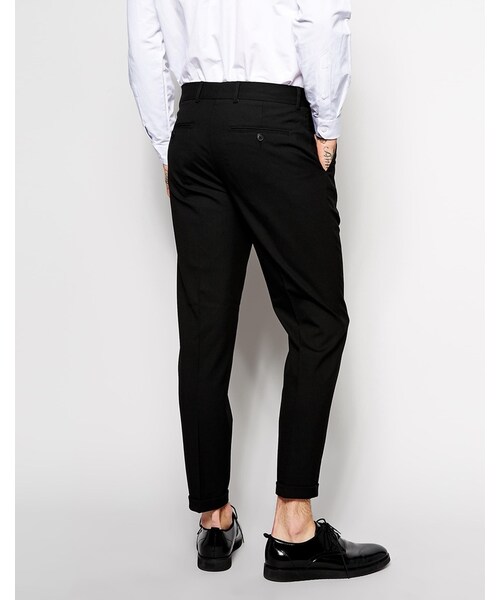 asos(エイソス)の「ASOS BRAND ASOS Skinny Fit Smart Cropped Pants(その他パンツ・メンズ・black・W28 L34-W71cm L86cm/W34 L30-W86cm L76cm/W31 L34-W79cm L86cm)」の2枚目の写真
