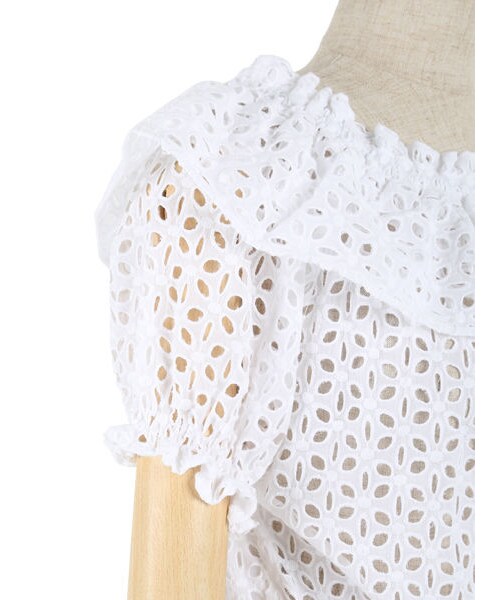 an another angelus(アンアナザーアンジェラス)の「フラワーレースオフショルダー半袖プルオーバーブラウス/an another angelus(シャツ/ブラウス・レディース・その他)」の4枚目の写真