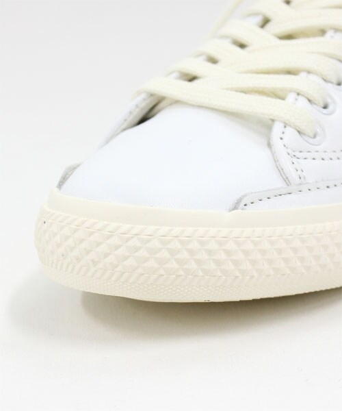 RNA-N（アールエヌエーエヌ）の「レザースニーカー（シューズ・レディース・ホワイト・S/M/L）」の4枚目の写真