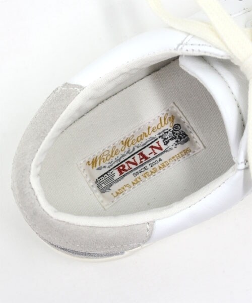 RNA-N（アールエヌエーエヌ）の「レザースニーカー（シューズ・レディース・ホワイト・S/M/L）」の7枚目の写真