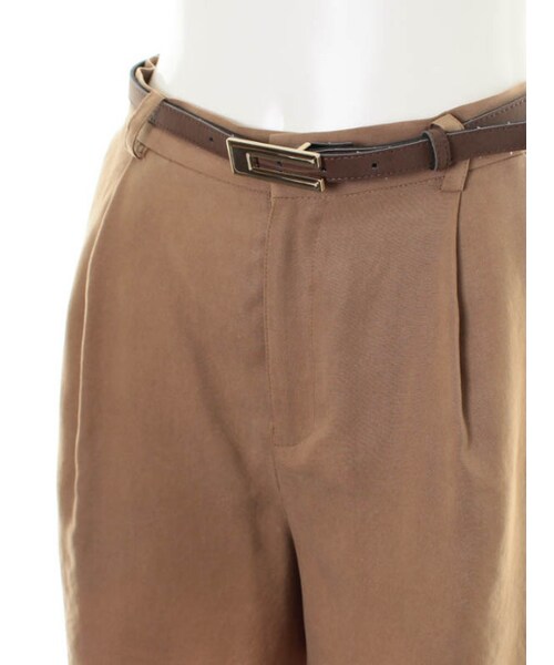 31 Sons de mode（トランテアン　ソン　ドゥ　モード）の「【対象品】ベルト付きテンセルキュロット（パンツ・レディース・オフホワイト/ネイビー/キャメル・３６/３８）」の6枚目の写真