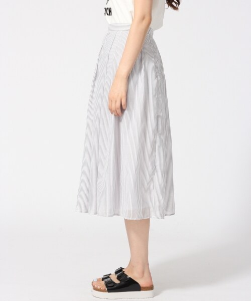 LOWRYS FARM(ローリーズファーム)の「シアーストライプガウチョ(スカート・レディース・オフ05/イエロー62・F)」の3枚目の写真