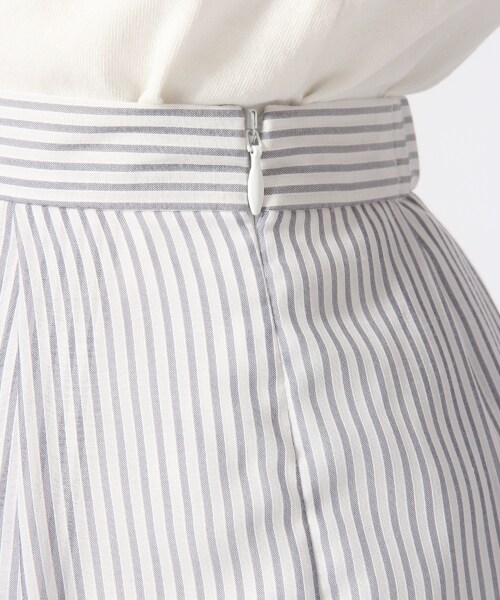 LOWRYS FARM(ローリーズファーム)の「シアーストライプガウチョ(スカート・レディース・オフ05/イエロー62・F)」の7枚目の写真