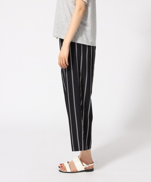 GLOBAL WORK（グローバルワーク）の「【長澤まさみさんCM着用】イージーワイドクロプド（パンツ・レディース・【長澤まさみさんCM着用カラー】ホワイトストライプ01/ブラック09/ブラックドット10/ネイビーストライプ89・Ｍ/Ｌ）」の8枚目の写真