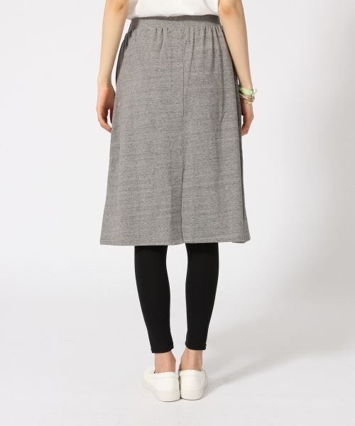 GLOBAL WORK（グローバルワーク）の「スパッツツキカットスカート（スカート・レディース・ブラック09/グレー12/カーキ78・Ｍ/Ｌ）」の8枚目の写真
