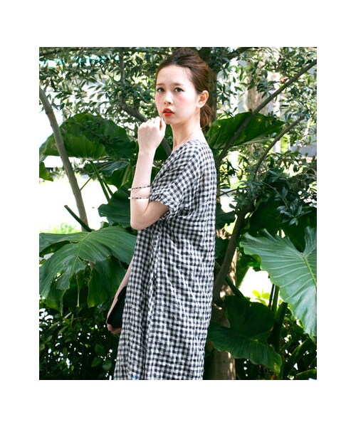 KBF（ケイビーエフ）の「ギンガム2WAYワンピース（ワンピース/ドレス・レディース・WHT×NVY/CAM×BLU/KHK×NVY・one）」の14枚目の写真