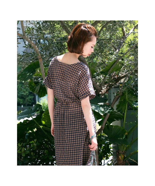 KBF（ケイビーエフ）の「ギンガム2WAYワンピース（ワンピース/ドレス・レディース・WHT×NVY/CAM×BLU/KHK×NVY・one）」の7枚目の写真