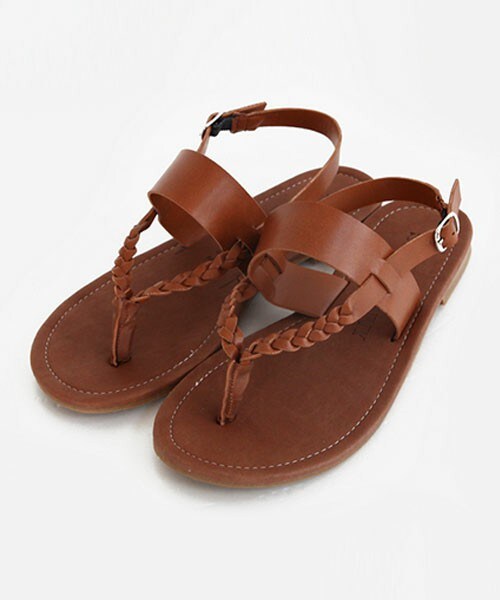 DHOLIC（ディーホリック）の「レザー調ツイストストラップサンダル（サンダル・レディース・ホワイト/ブラウン/ブラック・230/235/240/245）」の3枚目の写真