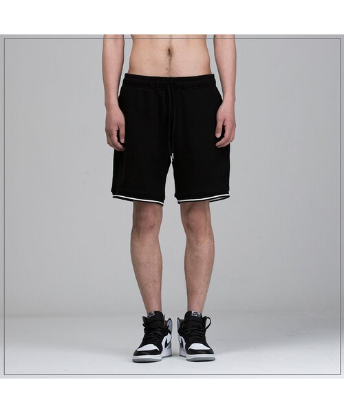 ROMANTIC CROWN（ロマンティッククラウン）の「GOOD LIFE SWEAT SHORTS_BLACK（その他・メンズ・기타）」の4枚目の写真