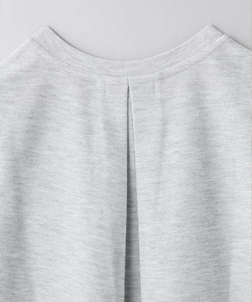 JEANASIS(ジーナシス)の「WフェイスプルオーバーNS(トップス・レディース・オフホワイト(05)/ブラック(09)/杢グレー(15)・FREE)」の8枚目の写真