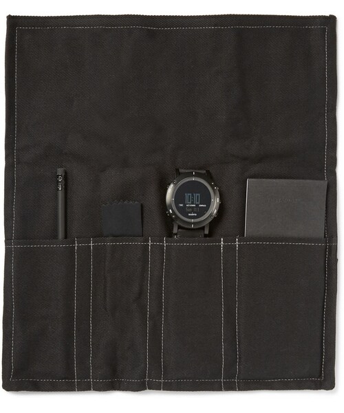 SUUNTO（スント）の「Suunto Essential Stainless Steel Digital Watch（アナログ腕時計・メンズ・Black・One Size）」の4枚目の写真