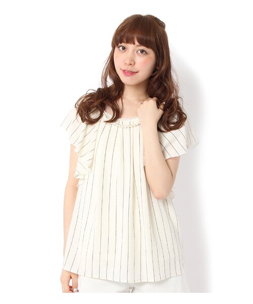 PAGEBOY（ページボーイ）の「ネックレス付きフレアスリーブブラウス（トップス・レディース・オフホワイト/ホワイト系/クリーム/サックス/ミント）」の3枚目の写真