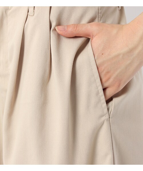 mysty woman（ミスティウーマン）の「2WAYガウチョサロペット（オールインワン・サロペット・レディース・オフホワイト/ベージュ/ネイビー/ブラック・M）」の9枚目の写真