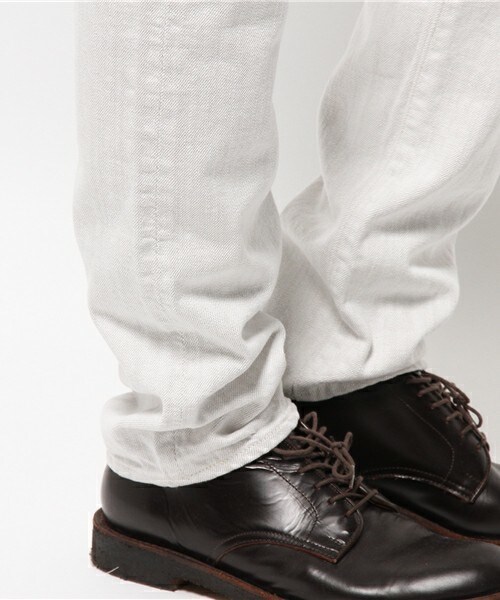 Johnbull Private labo（ジョンブルプライベートラボ）の「タイトストレートデニムパンツ（デニムパンツ・メンズ・ホワイト系その他・28inch/30inch/32inch/34inch）」の9枚目の写真