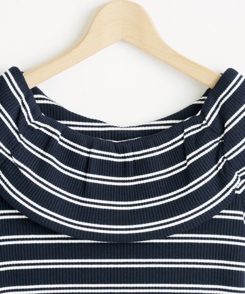 MAJESTIC LEGON（マジェスティックレゴン）の「折り返しオフショルT（トップス・レディース・オフ/柄/アイボリー/イエロー/レッド柄/ネイビー柄・Free）」の8枚目の写真