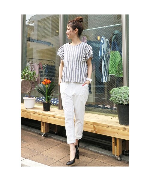 mercibeaucoup,（メルシーボークー）の「メルシーボークー、 / Ｂ：アサスト / シャツ（トップス・レディース・beige/navy・01）」の9枚目の写真