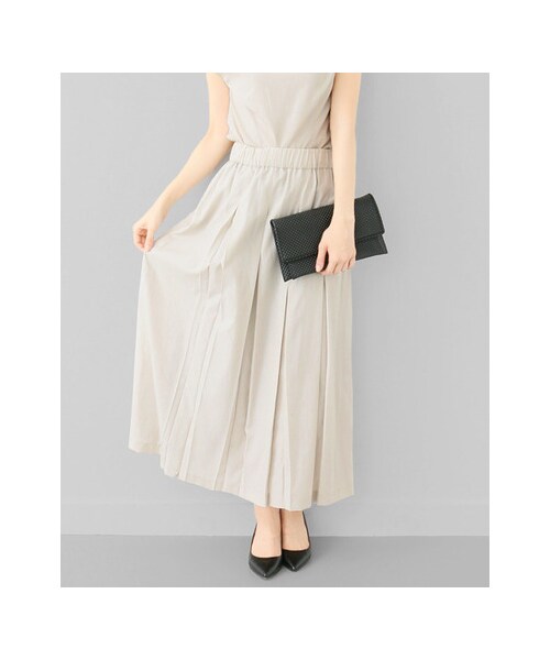 URBAN RESEARCH DOORS（アーバンリサーチドアーズ）の「mizuiro-ind BLACK　タックロングスカート（スカート・レディース・BEIGE/SAX/BLACK・FREE）」の5枚目の写真