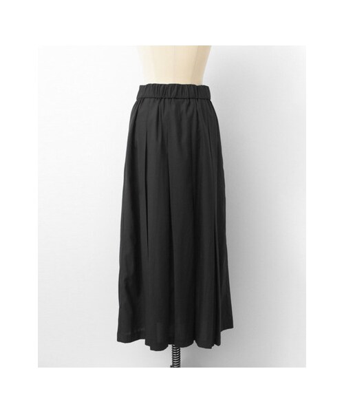 URBAN RESEARCH DOORS（アーバンリサーチドアーズ）の「mizuiro-ind BLACK　タックロングスカート（スカート・レディース・BEIGE/SAX/BLACK・FREE）」の12枚目の写真