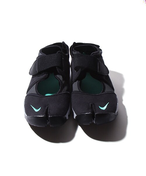 NIKE(ナイキ)の「ナイキエアリフト(シューズ・メンズ・グレー/ブラック・9.0/10.0)」の6枚目の写真