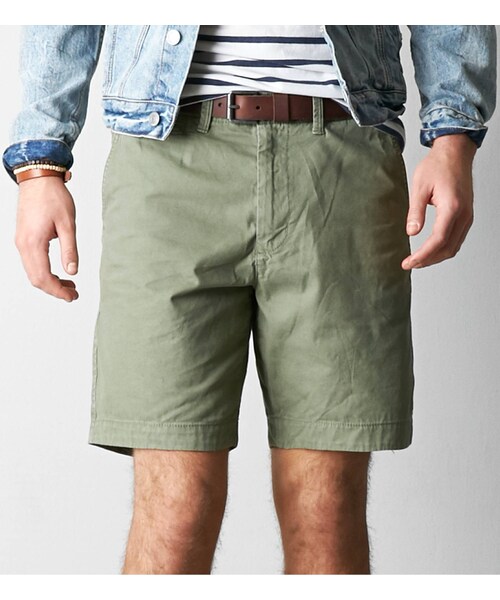American Eagle(アメリカンイーグル)の「AEOプレップショート(その他パンツ・メンズ・バタリオングリーン/ネオンピンク/サーフカーキ/ビンテージカーキ/オフィサーネイビー/パーシモン/ピンクスターフィッシュ・26/28/30/32/33/34/36/38)」の1枚目の写真