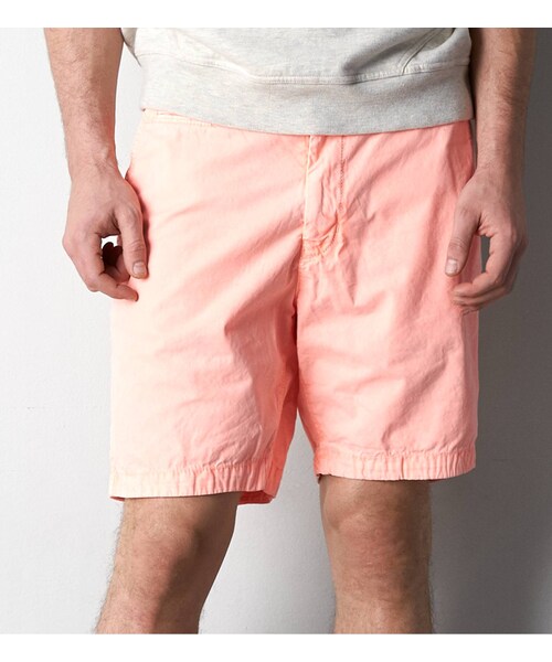 American Eagle(アメリカンイーグル)の「AEOプレップショート(その他パンツ・メンズ・バタリオングリーン/ネオンピンク/サーフカーキ/ビンテージカーキ/オフィサーネイビー/パーシモン/ピンクスターフィッシュ・26/28/30/32/33/34/36/38)」の3枚目の写真