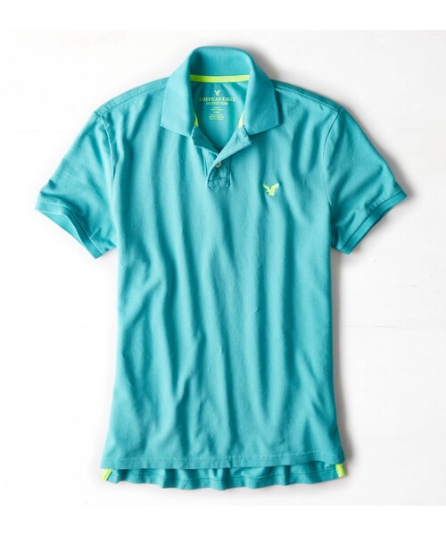 American Eagle（アメリカンイーグル）の「AEOビンテージフィットピケポロ（ポロシャツ・メンズ・ブラック/ダービーグレーマール/ホワイト/ナチュラルホワイト/レーズンレッド/レイターゲイター/アクア/キウィブラスト/ダスティセイジ/フリートネイビー/キャンパスレッド/パウダースカイ/オレンジエード/ピンクスターフィッシュ/ドリームブルー/ディープシーダイブ・XS/S/M/L/XL/XXL/XXXL）」の4枚目の写真