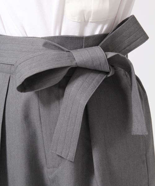 HARE（ハレ）の「フトベルトワイドタックパンツ（パンツ・レディース・ブラック09/ライトグレー15・ＦREE）」の9枚目の写真