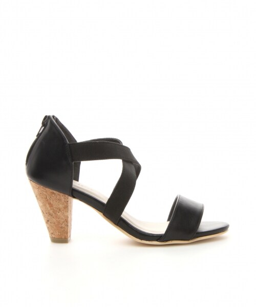 BLISS POINT Womens（ブリスポイント ウイメンズ）の「クロスゴムサンダル75（シューズ・レディース・ホワイト02/ブラック09/シルバー19・M(23～23.5cm)/L(24～24.5cm)）」の6枚目の写真