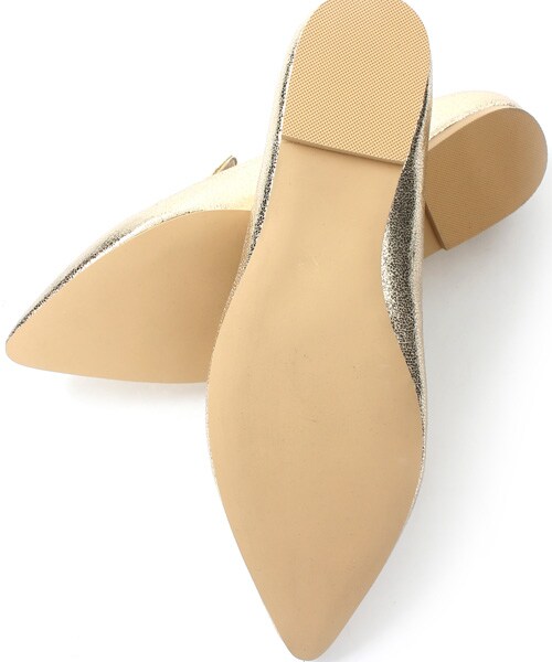 RANDA（ランダ）の「ポインテッドトゥメタリックローファー（シューズ・レディース・ゴールド/シルバー/ネイビー・S/M/L/LL）」の7枚目の写真