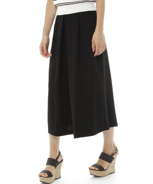 Andemiu（アンデミュウ）の「セミロングガウチョパンツ（パンツ・レディース・ストライプ10/オフホワイト11/ブラック19/ネイビー88・S/M）」の3枚目の写真