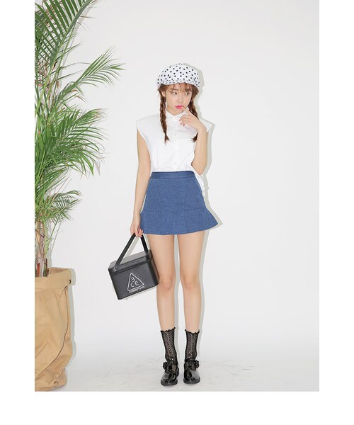 STYLENANDA(スタイルナンダ)の「デニムミニマーメイドスカパン(その他・レディース・ブラック/ブルー・フリーサイズ)」の4枚目の写真