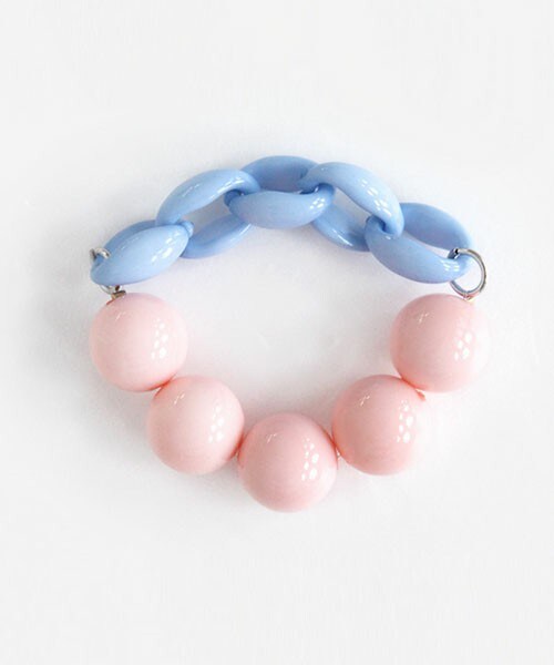 DHOLIC(ディーホリック)の「ミルキーカラードロップブレスレット(ブレスレット・レディース・アイボリー/ピンク/イエロー/ミント/スカイブルー・FREE)」の5枚目の写真