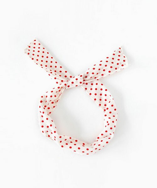 DHOLIC（ディーホリック）の「ドット&デニムヘアバンド（ヘアバンド・レディース・ライトブルーデニム/ブルーデニム/ブラック/アイボリー/レッド・FREE）」の5枚目の写真