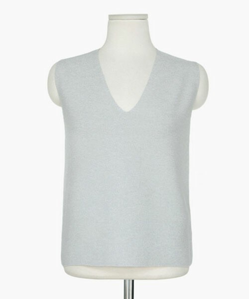 DHOLIC（ディーホリック）の「Vネックレーヨンニットスリーブレス（タンクトップ・レディース・ホワイト/ベージュ/ミントグレー/ネイビー・FREE）」の3枚目の写真