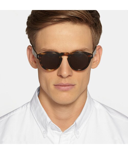 Illesteva（イレステーバ）の「Illesteva Leonard Round-Frame Tortoiseshell Acetate Sunglasses（サングラス・メンズ・Brown・One Size）」の4枚目の写真