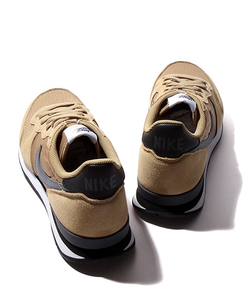 NIKE（ナイキ）の「インターナショナリスト（シューズ・メンズ・ベージュ・8.0/8H/9.0/9H）」の7枚目の写真
