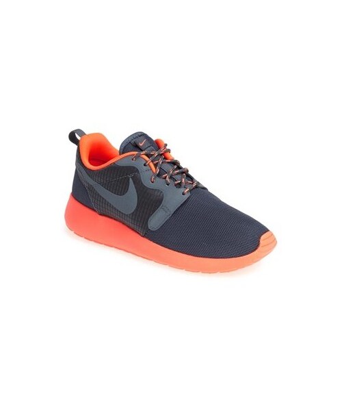 NIKE(ナイキ)の「Nike 'Roshe Run Hyperfuse' Sneaker (Women)(スニーカー・レディース・Bright Mango/ Dark Magnet Grey・10 M)」の2枚目の写真