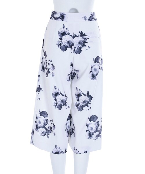 EMODA（エモダ）の「WIDE FLOWERガウチョ（パンツ・レディース・ホワイト/ブラック/ライトミックス/ダークミックス）」の10枚目の写真