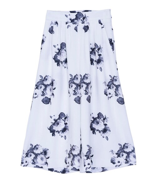 EMODA（エモダ）の「WIDE FLOWERガウチョ（パンツ・レディース・ホワイト/ブラック/ライトミックス/ダークミックス）」の4枚目の写真