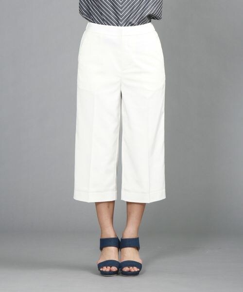 Andemiu（アンデミュウ）の「【BAILA6月号掲載】ストレートクロップドパンツ（パンツ・レディース・オフホワイト11/カーキ78/ブルー80・S/M）」の7枚目の写真