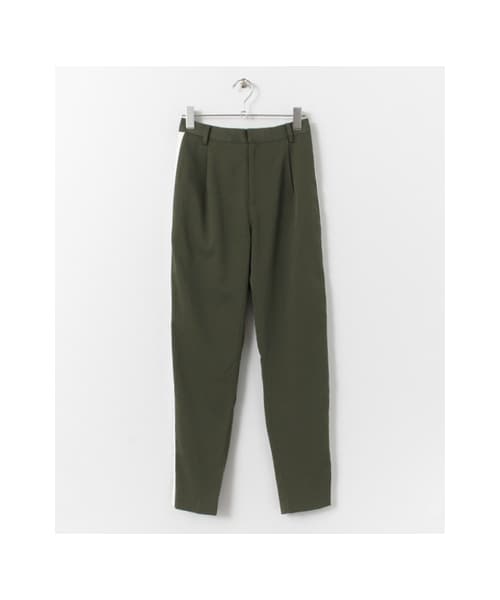 KBF（ケイビーエフ）の「KBF+　サイドラインパンツ（パンツ・レディース・GRAY/KHAKI/NAVY・one）」の3枚目の写真