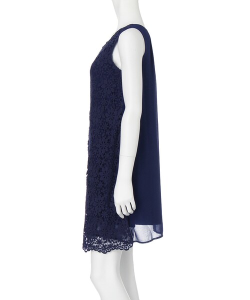 MERCURYDUO(マーキュリーデュオ)の「【DUO】 フラワーレースタンクワンピース(ワンピース/ドレス・レディース・オフホワイト/ネイビー/ラベンダー・F)」の5枚目の写真