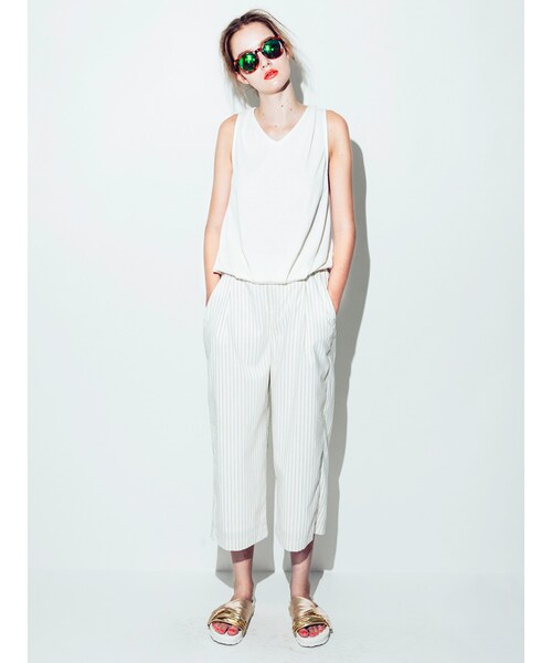 MURUA（ムルーア）の「【FEMININE】タックデザインタンク（トップス・レディース・ホワイト/グレー・F）」の3枚目の写真